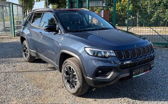 Jeep Compass Trailhawk 4Xe 1.3i PHEV 177 kW Plug-in hybrid - 5
