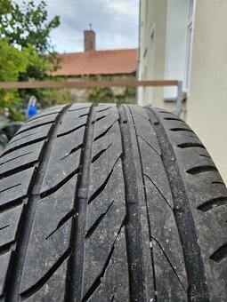 VW Touareg - letní sada R18 255/55 - 5