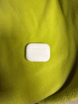 Apple AirPods Pro 3 - 5