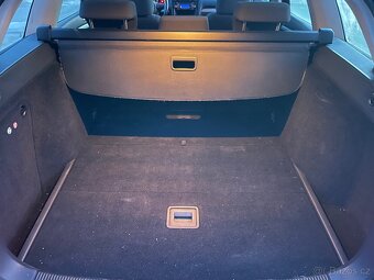 VW Golf 6 1.6 TDi 77kw HIGHLINE nová STK - 5