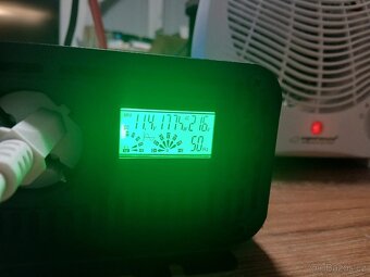 Prodám sinusový měnič napětí 12/230V 2000/4000W - 5