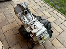 Motor Honda Cbr125r jc34, jc39 - 5