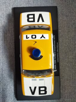 Lada 1200 Veřejná bezpečnost 1978 1:18 limited 1012 foxtoys - 5