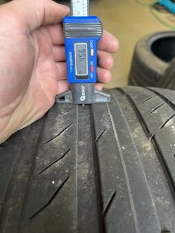 Continental 285/40 R22 - 5