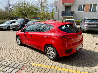Kia Cee´d, cee'd II 1.4 First Edition Hatchback - 5
