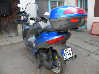 Skútr Malaguti Madison 150 - 5