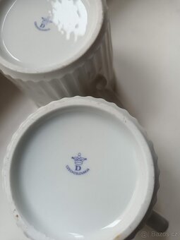 Porcelánové památeční hrnky papež a kardinál - 5