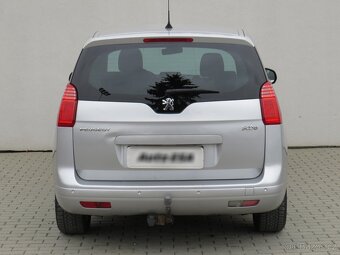 Peugeot 5008 2.0HDi , 110 kW nafta, 2012 - 5