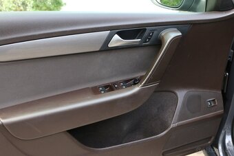 Volkswagen Passat 2.0 103KW,TAŽNÉ ,navigace - 5