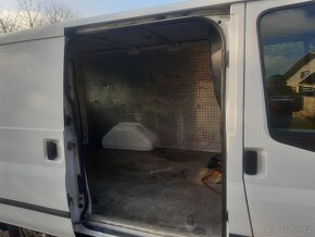 Ford Transit 2.2 Tdci 330 L 85KW - rok 2010. - 5