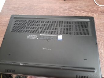 Notebook Dell Precision 7530 - 5