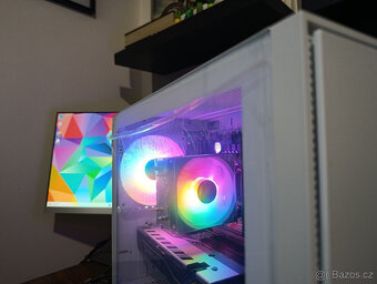 24x core threads / 8GB Grafika / 64GB RAM / 2x 1000GB - 5