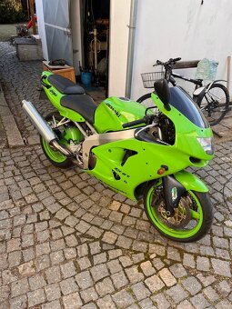 Kawasaki Ninja ZX6R rv. 98 - 5