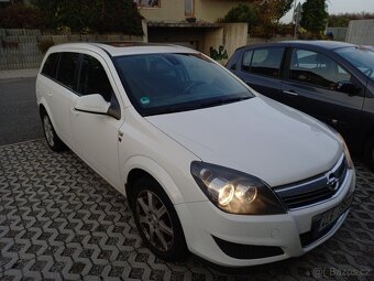 Opel Astra H, 1.7 cdti, 92 kW, 2010, edice 111 let Opel - 5