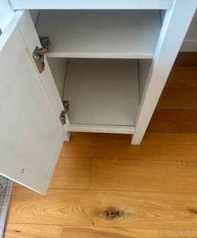PSACÍ STŮL HEMNES - 5