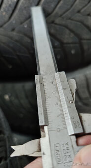 235/45R18 - 5