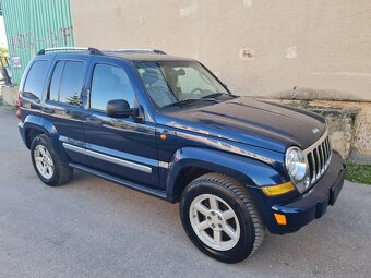 Jeep Cherokee KJ 2.8crdi 120 kw--manuál--- LIMITED--- - 5