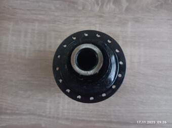 Novatec D902SB-B12-A4A-MS zadní náboj, 6 děr, 32 děr, 12x148 - 5