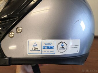 Helma na moto - 5