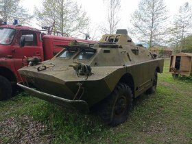 Predam plne pojazdné BRDM-2 je obojživelné obrnené vozidlo - 5