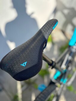 AM/trailové kolo YT Jeffsy 27,5" - 5