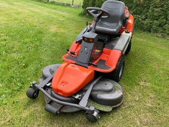 Profi rider Husqvarna R 422 Ts AWD - 5