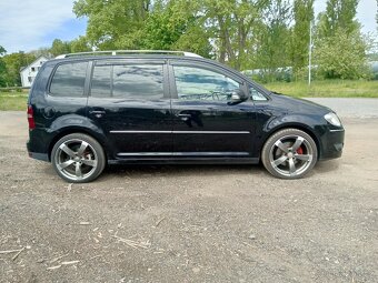 VW Touran 1t2 2.0tdi 125kw DSG - 5
