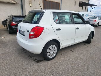 Škoda Fabia II facelift, 1.2htp,44kw,rok 2010 - 5