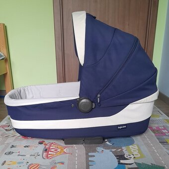 Prostorná hluboká korba Inglesina Sofia+tašky a pláštěnka - 5