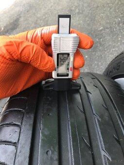 Alu kola original VW Passat CC B7 5x112 225/45 ZR17 - 5