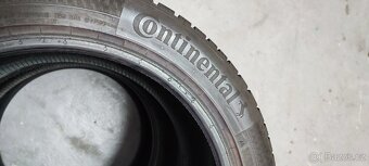 235/45/18 Continental WinterContact, DOT 2122, 8.8mm-8.6mm - 5