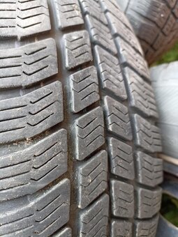4 zimní pneumatiky 175/70 R14 s disky a poklicemi - 5