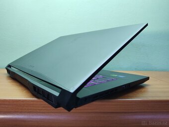 Nepoužitá 17" Katana,RTX-8gb-4.gen Mux,i7-13th,DDR5, M.2 1T - 5