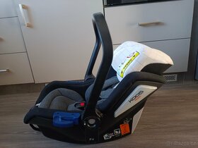 Dětská autosedačka a Isofix - 5
