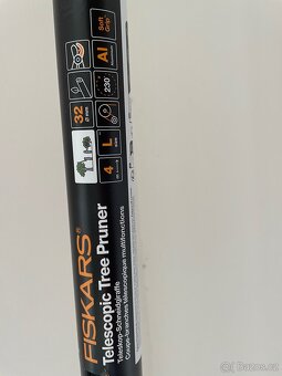 Fiskars teleskopické nůžky s pilkou - 5