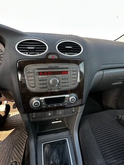 Ford Focus kombi - 5