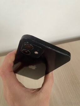 IPhone 12 128 GB - plně funkční - 5