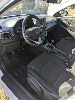 Hyundai i30 fastback - 5