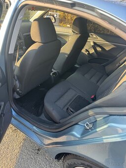 Ocktavia 1.6 mpi - 5