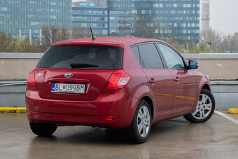 Kia Cee´d 1.4 CVVT 105k EX - 5