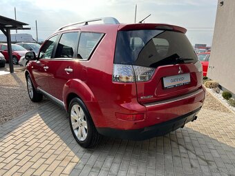 Mitsubishi Outlander 2.2 DI-D 4WD, 7 Míst - 5