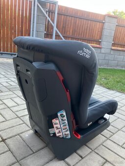 Autosedačka BRITAX RÖMER Safefix Plus 9-18kg - 5