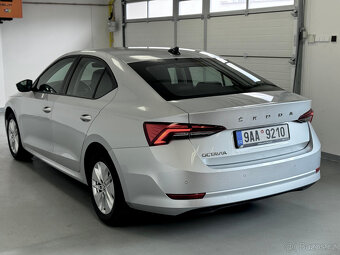 Škoda Octavia 1.5 TSi 110 kw rv 2022 koupeno v čr 1 maj. - 5