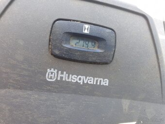 Sekací zahradní Traktor Husqvarna CTH 220 Twin - 5