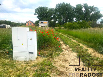 STAVEBNÍ POZEMEK PŘÍMĚTICE 1 369,5 m² S PROJEKTEM NA DŮM - 5