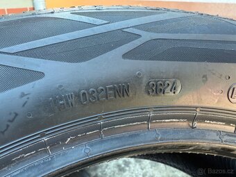 Continental 215/55 R17 V XL letní. - 5