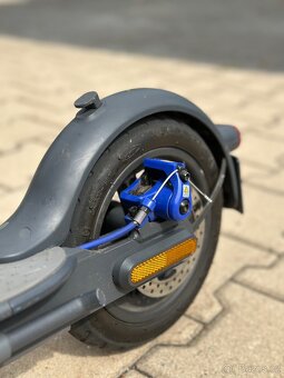 Xiaomi Mi Electric Scooter 3 black - 5