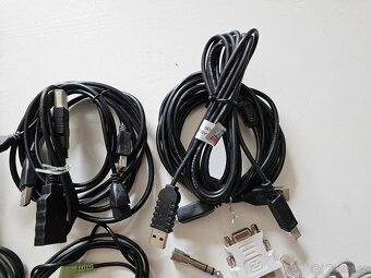 PRODÁM SADU 53KS KABELŮ, REDUKCÍ + BEZDRÁT. NABÍJEČKA - 5