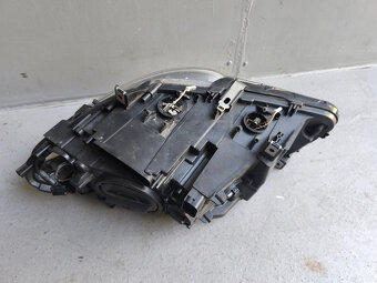 Pravý bixenon BMW F10 F11 - 5