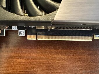 Prodám grafickou kartu INNO3D GeForce RTX 4070 Ti X3 12G - 5